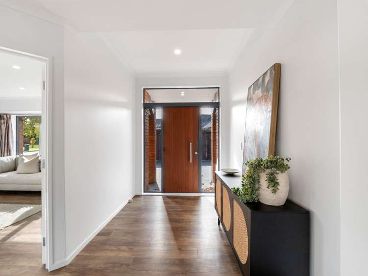 278 Southfield Drive Lincoln_14