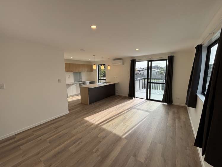 19 Rewarewa Road Te Atatu Peninsula_5