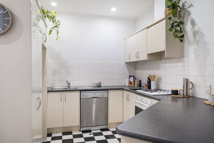 6F/105 Albert Street Auckland Central_10