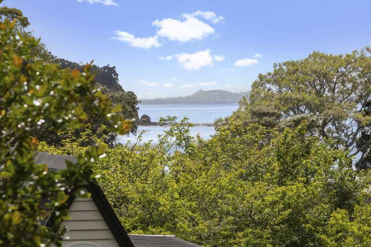 93 Warner Park Avenue Laingholm_15