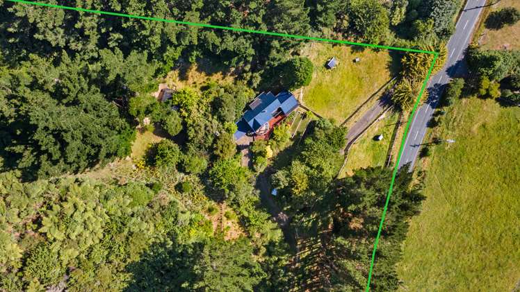 236 Moores Valley Road Wainuiomata_23