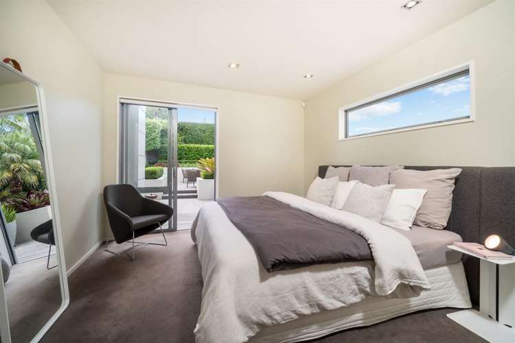 19 Tizard Road Birkenhead_16