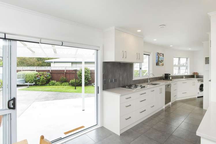 1057 Aberdeen Road Te Hapara_6
