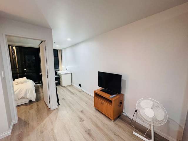 16C/76 Albert Street Auckland Central_3