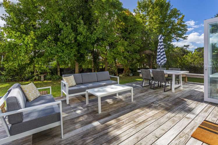 10 Olwyn Place Greenhithe_15