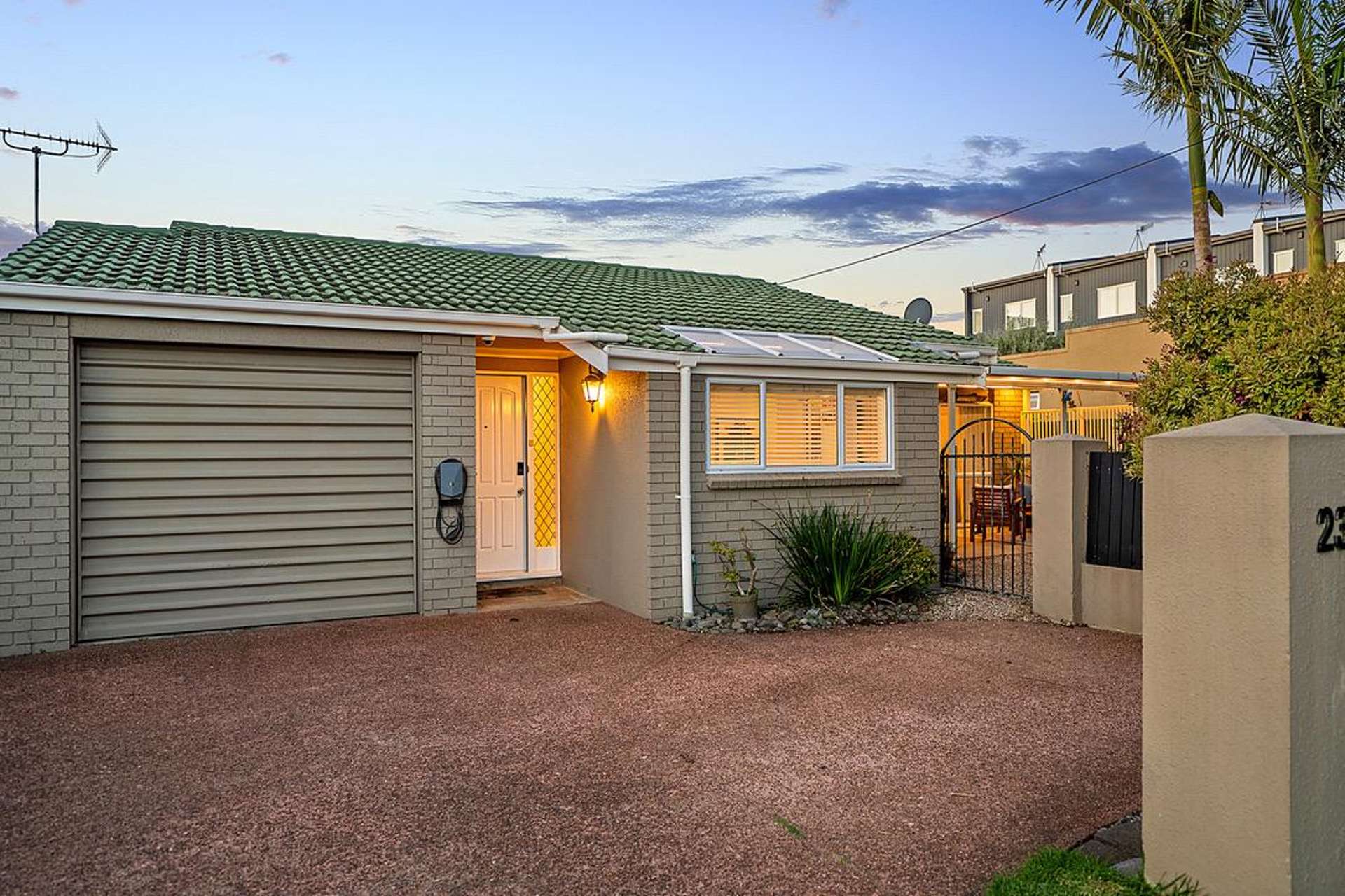 2/23 Lomond Street Takapuna_0