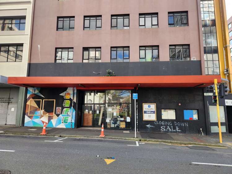 Ground/84 Dixon Street_0