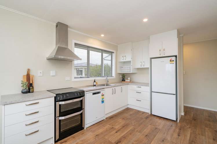 90 Ross Street Grasmere_2