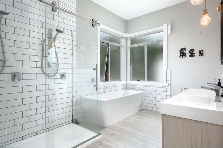 923 State Highway 26 Newstead_17