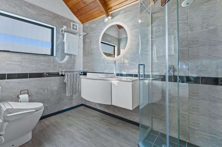 33 Puketaha Road Swanson_25