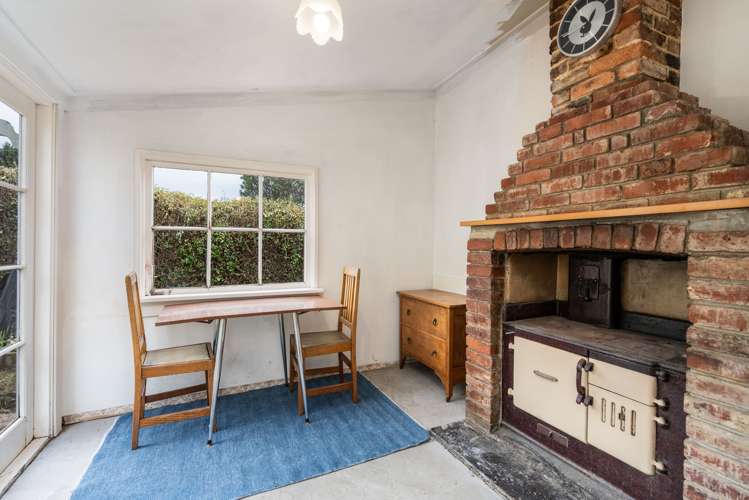 420 North Road North East Valley_11