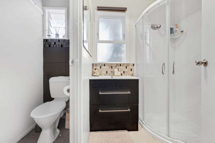 13 Barnfield Place Glendene_6