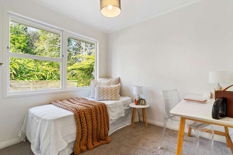 63 Neal Avenue Glenfield_13