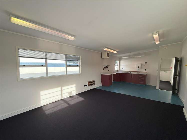 336 Cambridge Terrace Naenae_16