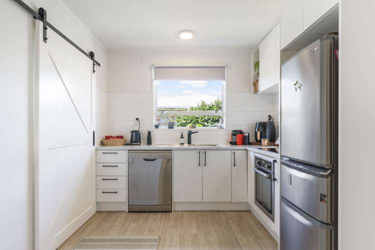 20a Jefferson Place Brookfield_8