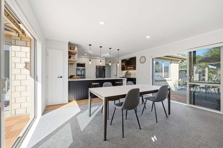 61 Salford Crescent Flat Bush_12