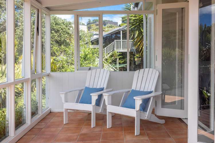 29 Marine View Road Onetangi_21