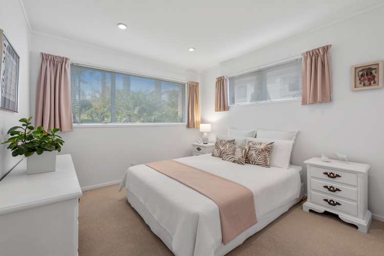 3 Copperfield Terrace Mellons Bay_18