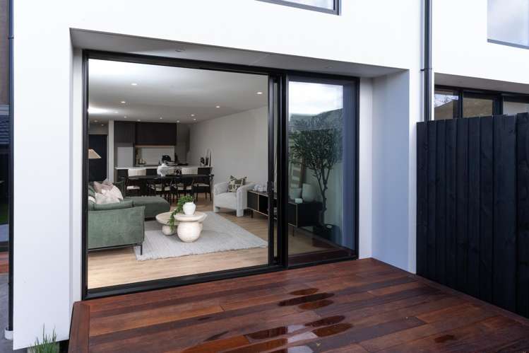 2/27 Division Street Riccarton_7