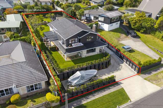 Spacious, sophisticated and perfectly positioned