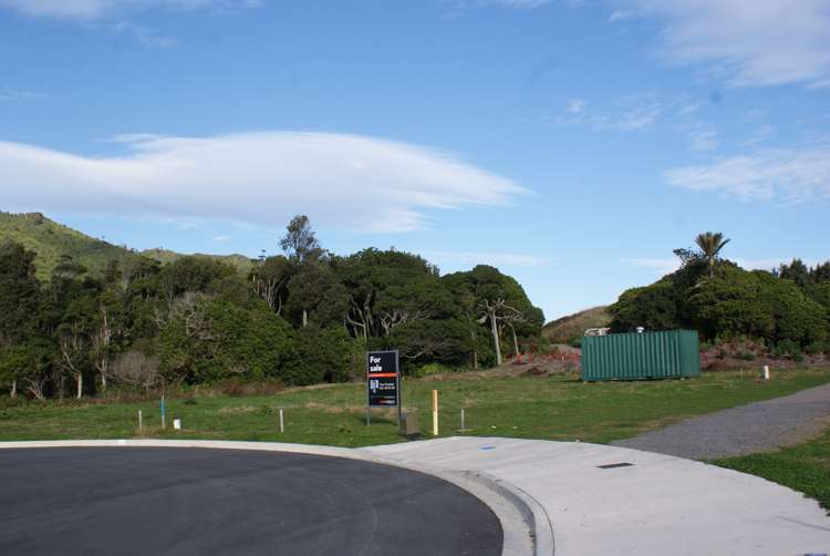 9 Pihoihoi Close Waikanae_1