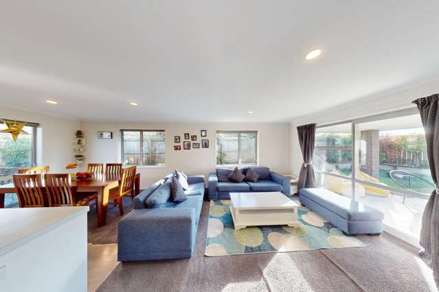 5 Georgia Court 10643_1