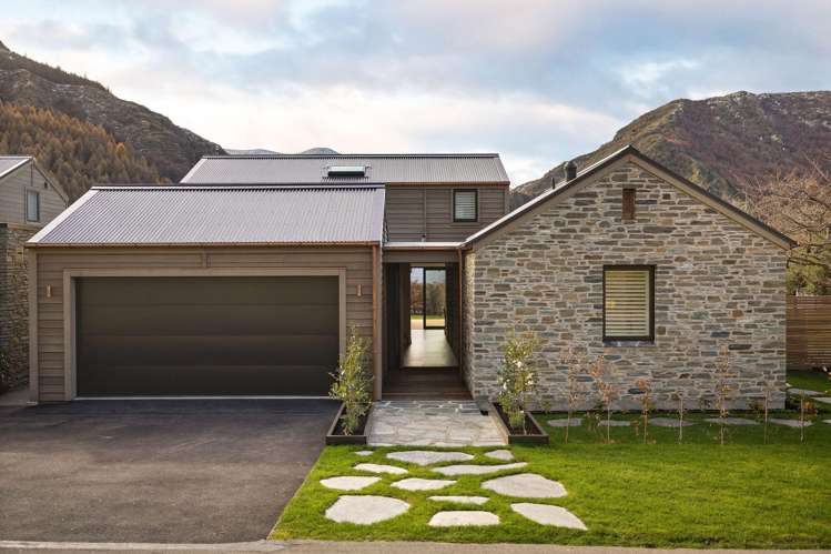 9c Caernarvon Street Arrowtown_17
