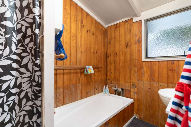 52 Lyon Street Featherston_9