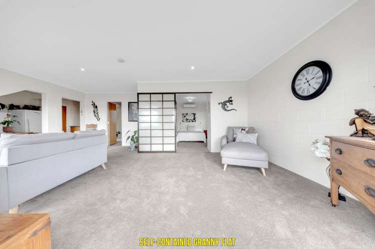 3 The Parade Bucklands Beach_26