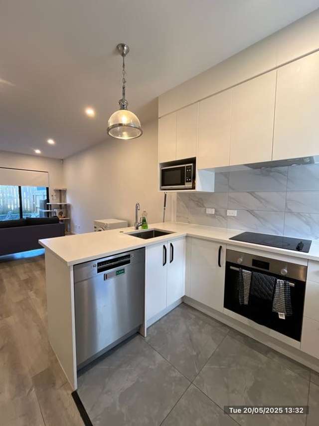 5/241 Don Buck Road 11410_1