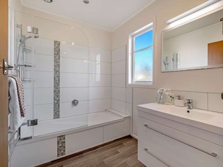 40 Hadfield Crescent College Estate_21