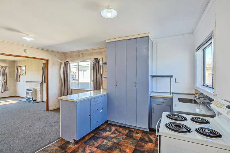 53 Oldham Avenue Onekawa_6