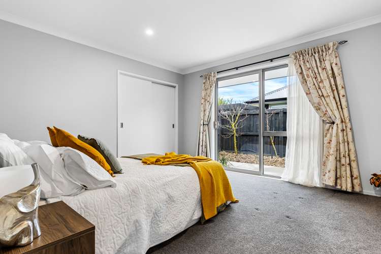 23 Vernon Drive Lincoln_13