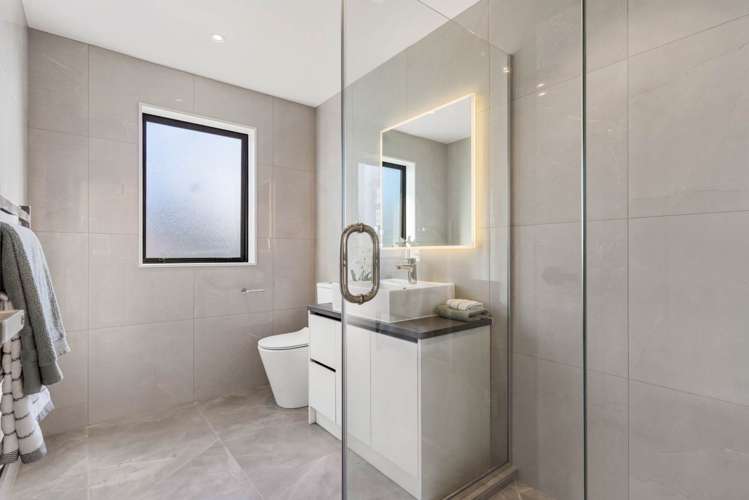 1 Pae Lane Flat Bush_13