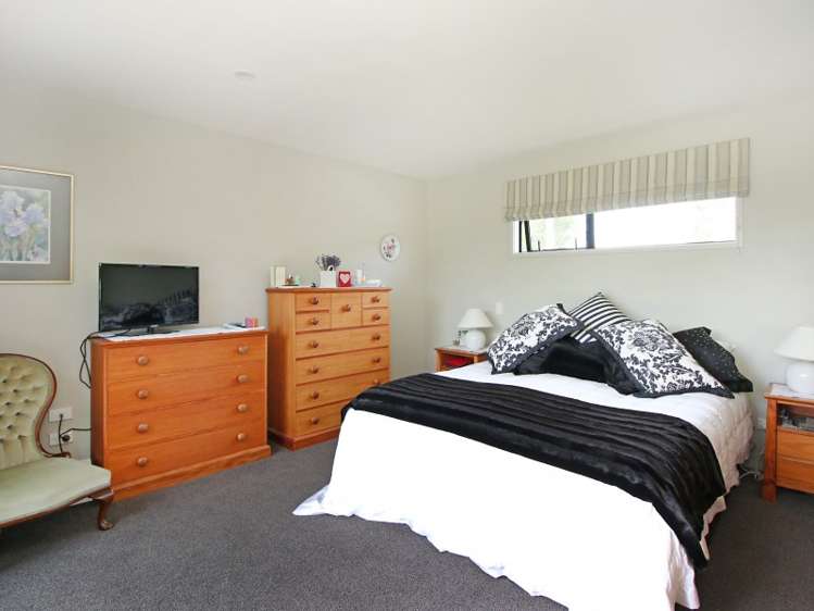 97 Atawhai Road Fitzherbert_12