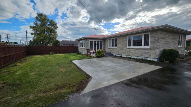 569 Fraser Street Greerton_3