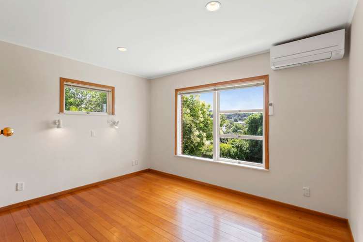 2/80 Archers Road Glenfield_13