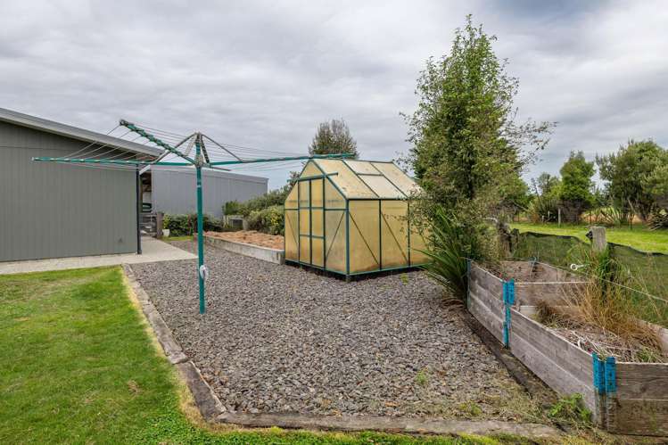 116 Molloys Road Waimate_17