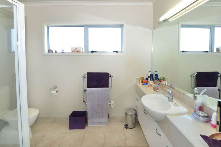 1 Totara Views Drive Red Beach_7