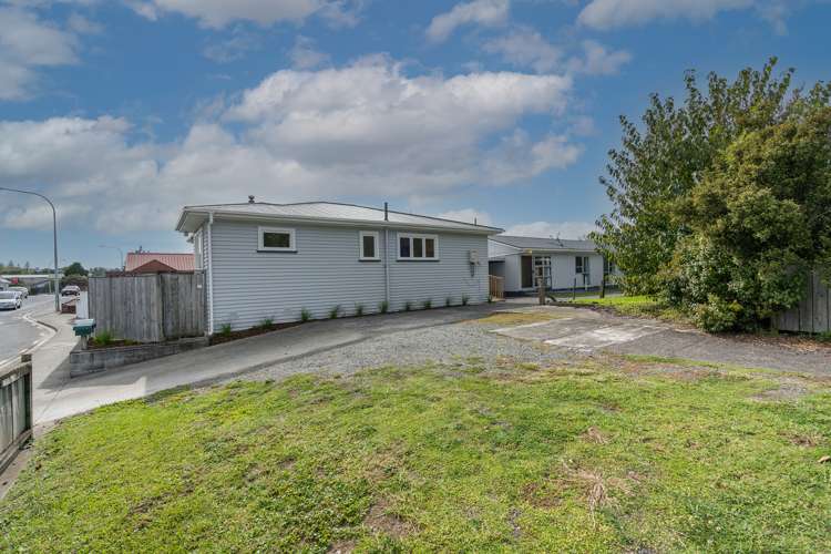 335 Western Hills Drive Avenues_12