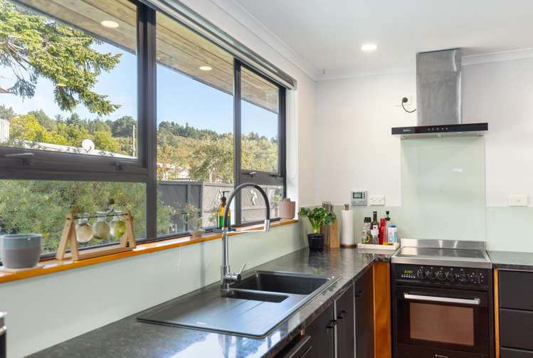 55 Moeraki Road Maoribank_22