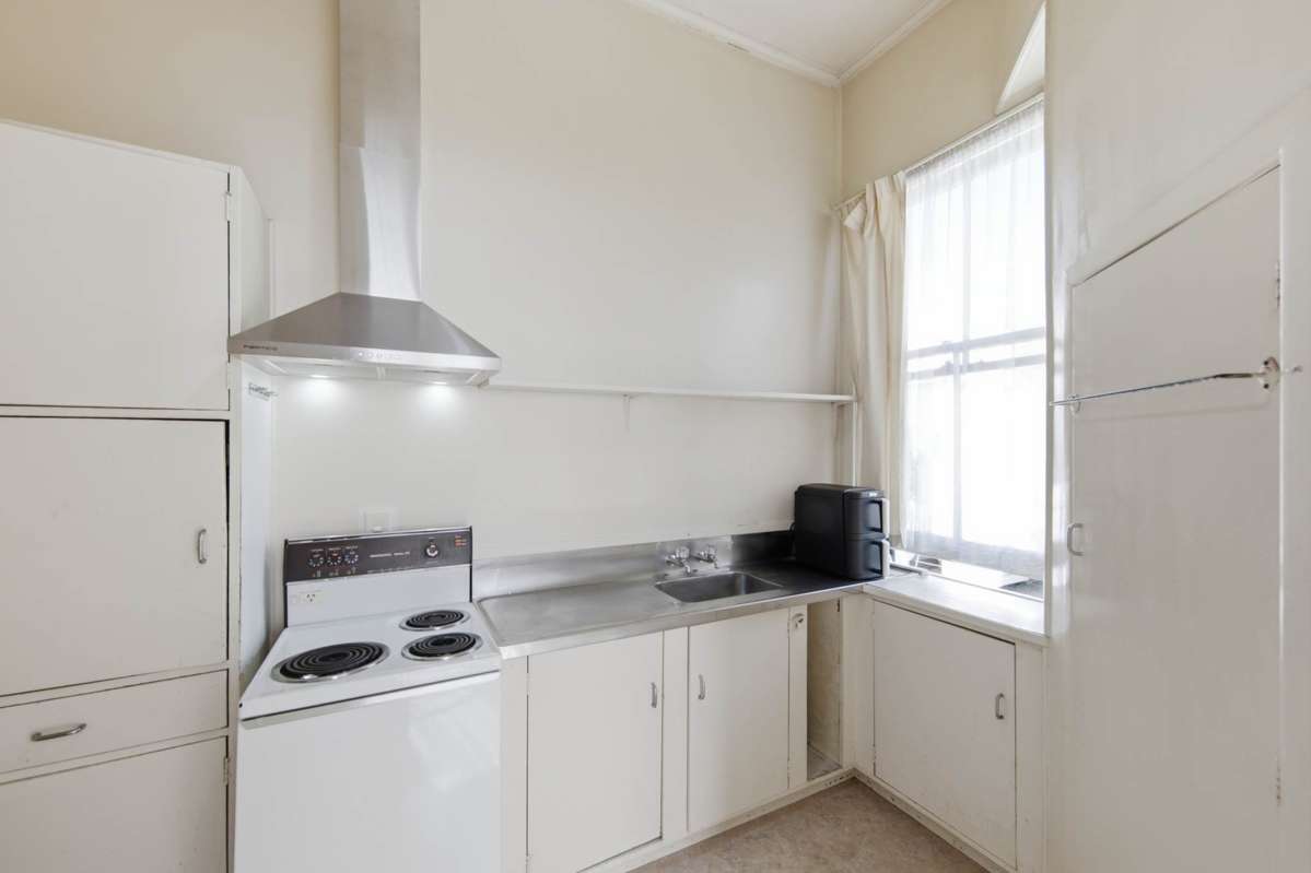 675 Mount Eden Road_1