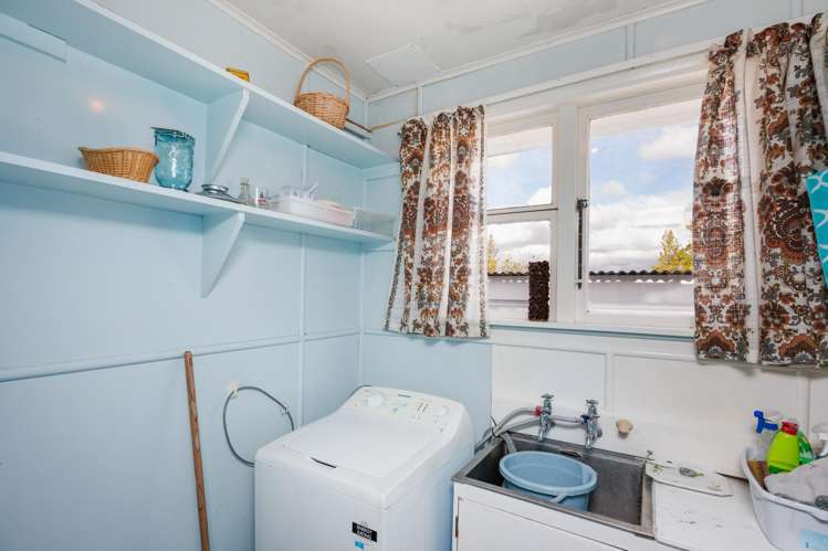 2 Paisley Street Awapuni_13