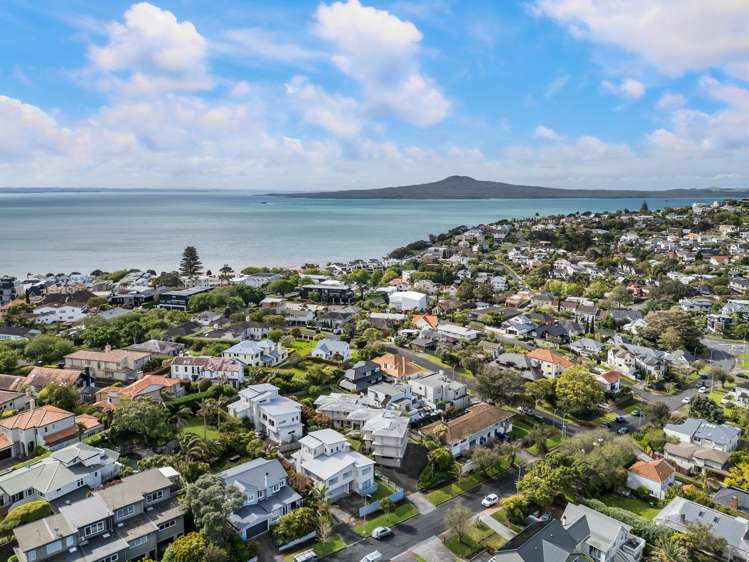 4/8 Yattendon Road St Heliers_14