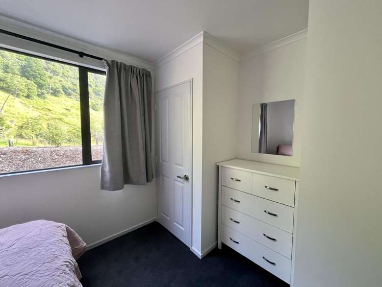 4 Horncastle Crescent Little Wanganui_15