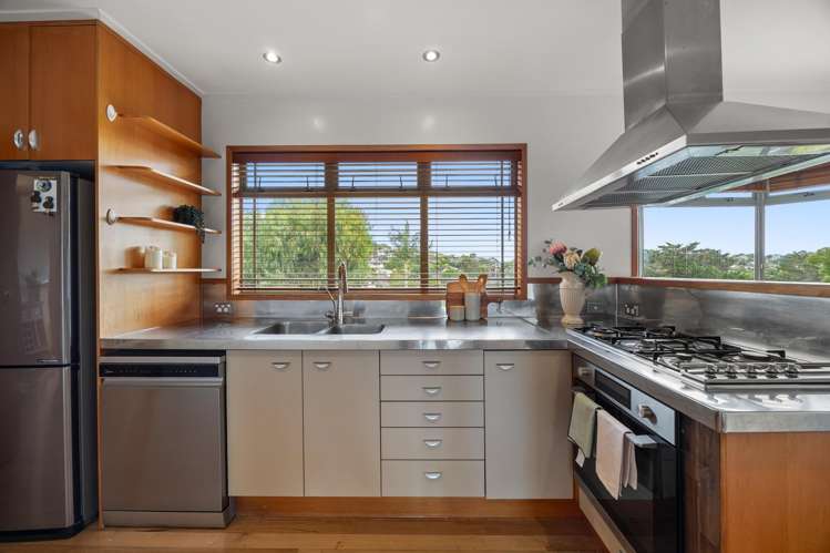 11 Cheriton Road Mellons Bay_14