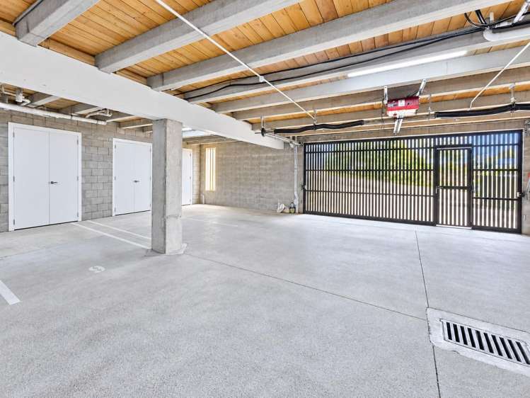  9/2 Hindmarsh Street Johnsonville_16