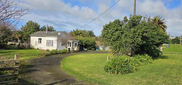 COTTAGE PLUS LAND WITH RIVER VIEWS