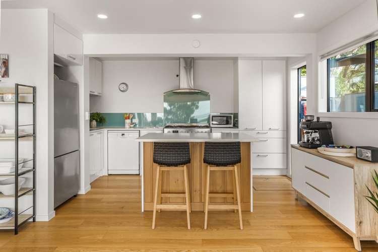 36 Hauraki Road Oneroa_9