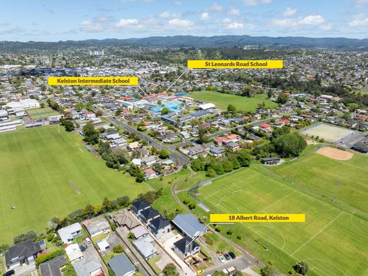 3/18 Albert Road Kelston_27